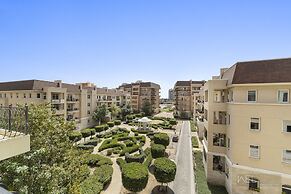 WelHome - Stylish Studio with Park Views in Regent House 2