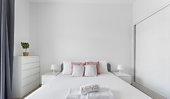 WelHome - Stylish Studio with Park Views in Regent House 2