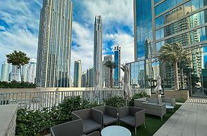 WelHome - Luxurious 2BR Apt in Forte T1 Downtown