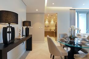 WelHome - Luxurious 2BR Apt in Forte T1 Downtown