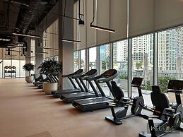 WelHome - Luxurious 2BR Apt in Forte T1 Downtown