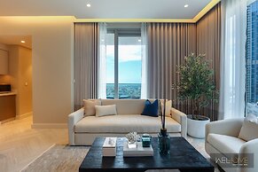 WelHome - Luxurious 2BR Apt in Forte T1 Downtown