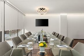 The Athenaeum Luxury Hotel
