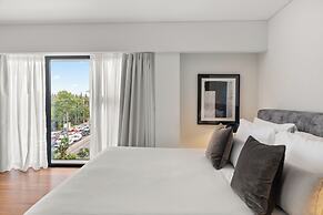 The Athenaeum Luxury Hotel