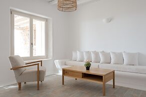 Mykonian Icon Villa