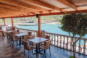 Villa Juna Beach