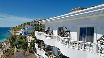 Villa Juna Beach