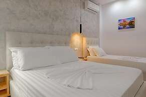 Villa Juna Beach