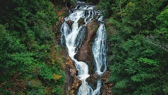 CALUMET FALLS - VILLA