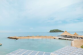 Ordovician Beach Resort