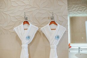 Ordovician Beach Resort