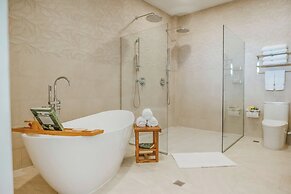 Ordovician Beach Resort