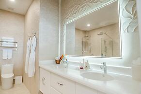 Ordovician Beach Resort