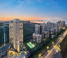 Doubletree By Hilton Yantai Golden Coast Hotel & Suites