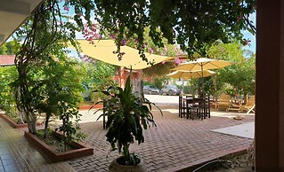 Hotel Casa Bugambilias