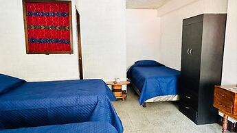 Royal Palace Hostal