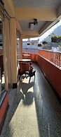 Royal Palace Hostal