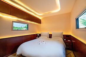 Sangdeng Zhuba Starry View Hotel