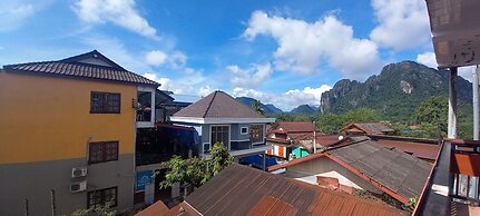 Bountang Mountain View Riverside Hotel