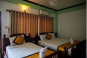 Bountang Mountain View Riverside Hotel