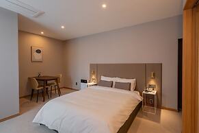 H Avenue Munhyeon