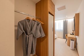 H Avenue Munhyeon