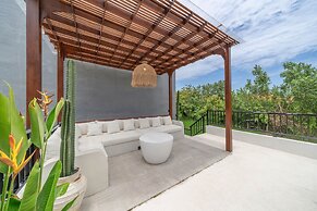 Villa Honey