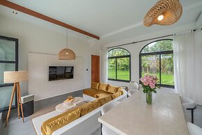Villa Honey