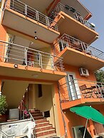 Themis Apart Hotel