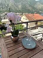 Themis Apart Hotel