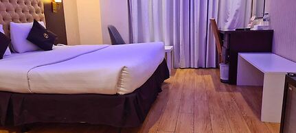 Raha Grand Hotel