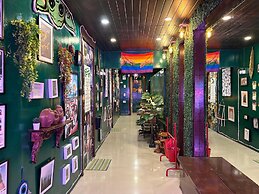 Forrest Hostels