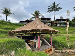 Puri Dajuma Terrace Eco-Lodge & Spa
