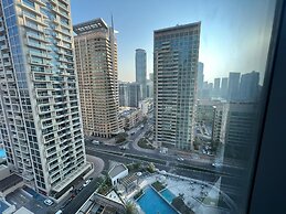 Chic Comfy 1BR in Dubai Marina