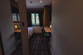 The Green Dragon Inn - Hardraw