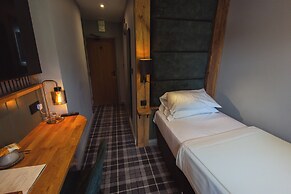 The Green Dragon Inn - Hardraw