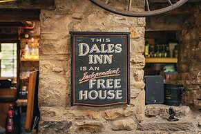 The Green Dragon Inn - Hardraw