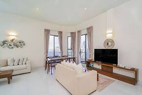 Marine Suites