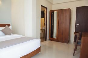 Marine Suites