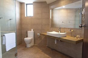 Marine Suites