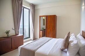 Marine Suites