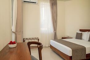 Marine Suites