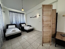 Skiathos Modern Garden Escape Apt