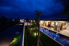 Angkor Rendezvous
