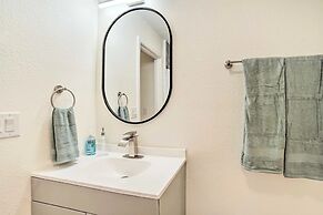 Apartment In Anchorage ~ 1.2 Miles from Downtown 2 Bedroom Apts by Red
