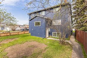 Apartment In Anchorage ~ 1.2 Miles from Downtown 2 Bedroom Apts by Red