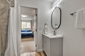 Apartment In Anchorage ~ 1.2 Miles from Downtown 2 Bedroom Apts by Red
