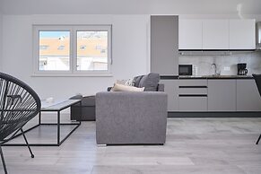 AquaVue Suite by Litto