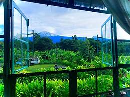 Mount Kilimanjaro360 View Cottage