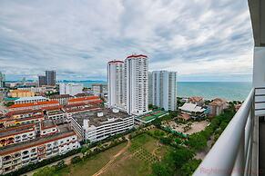 View Talay 5 - Beachfront Ocean View - High Floor & Huge Pool